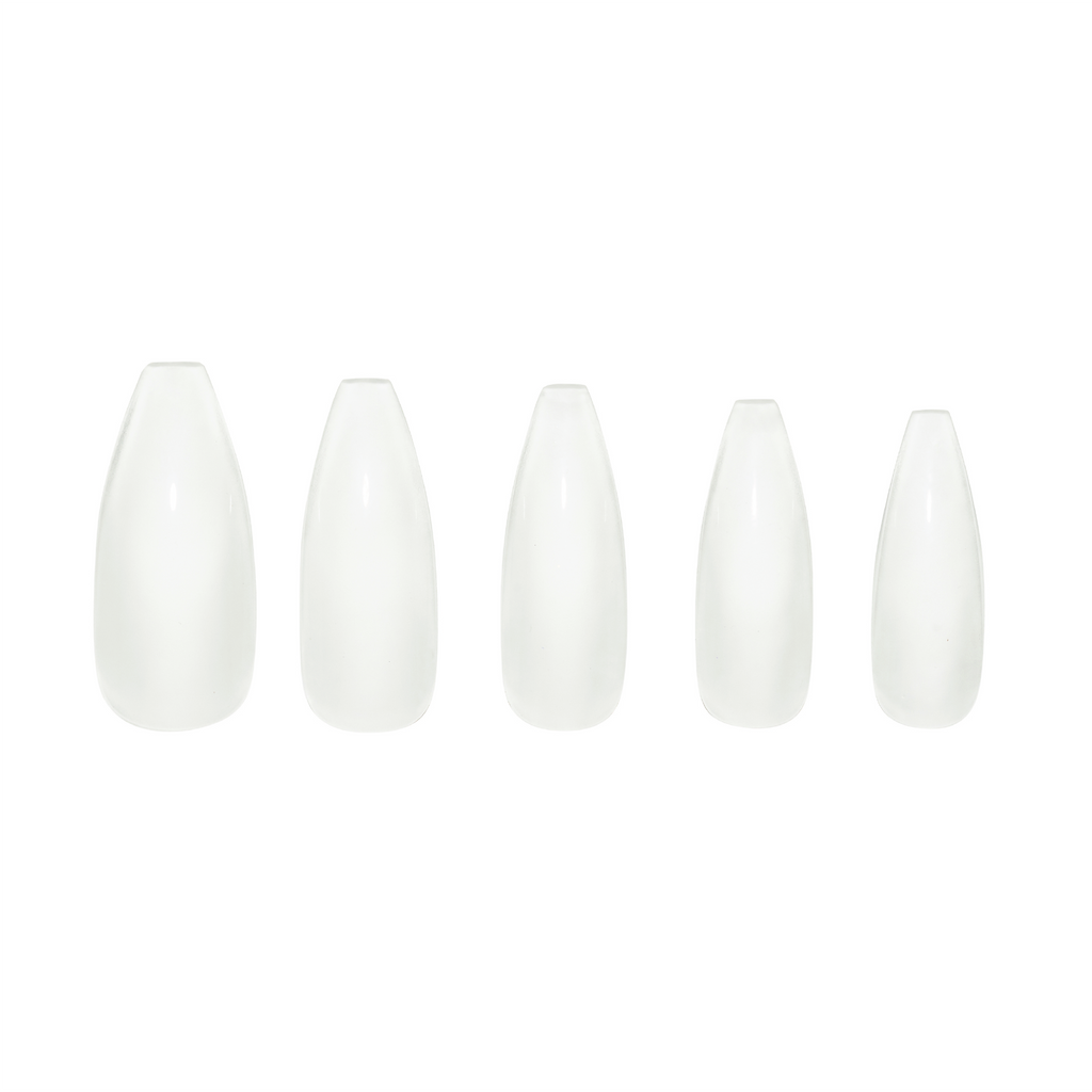 Très She Crystal acrylic nail set in five different sizes