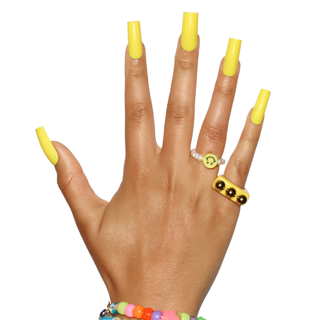 Tres She instant acrylic press on nails in bright yellow long square